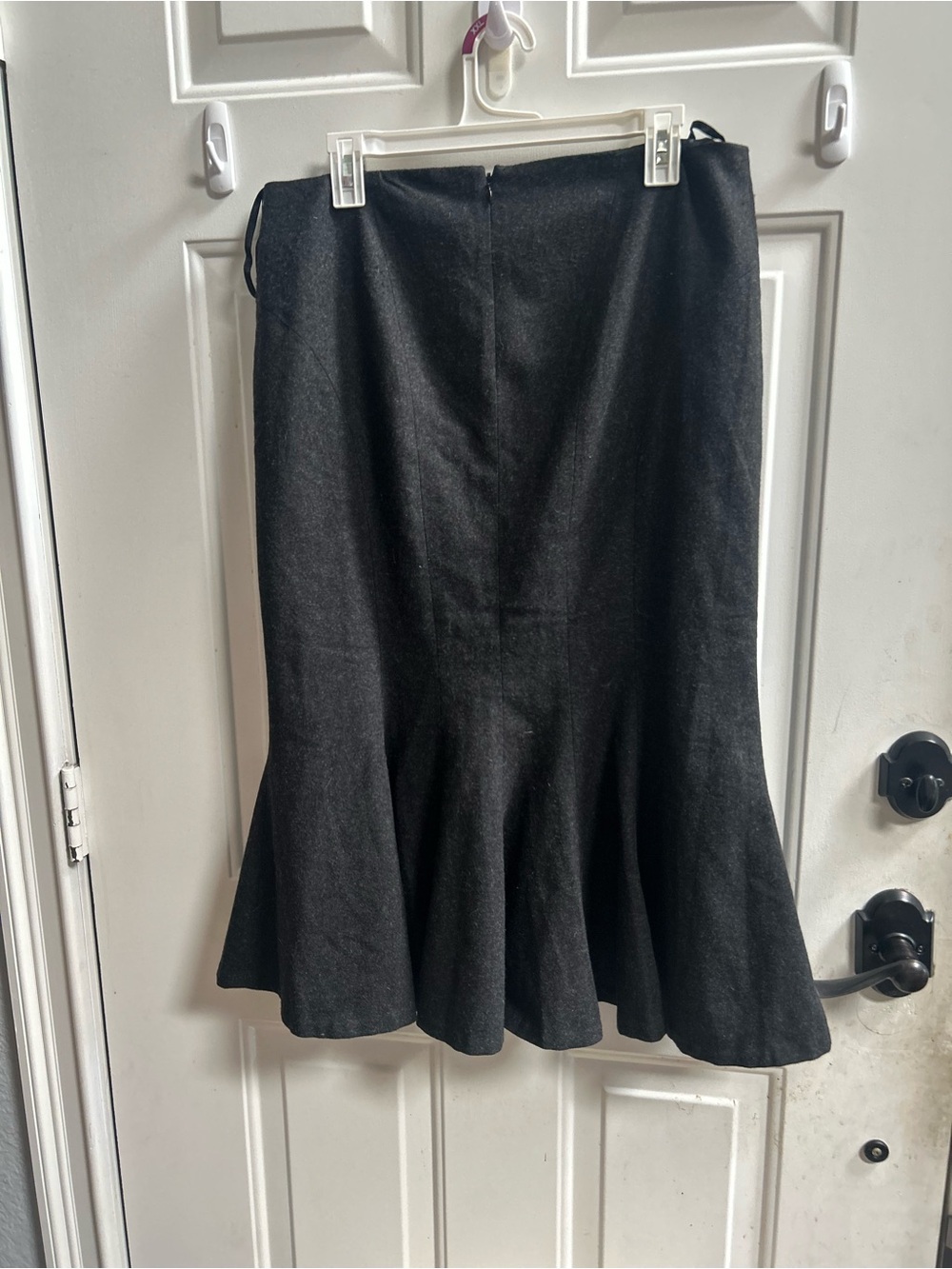 Ralph Lauren Black wool lined Trumpet Flared Skirt Sz 12 - Picture 7 of 11